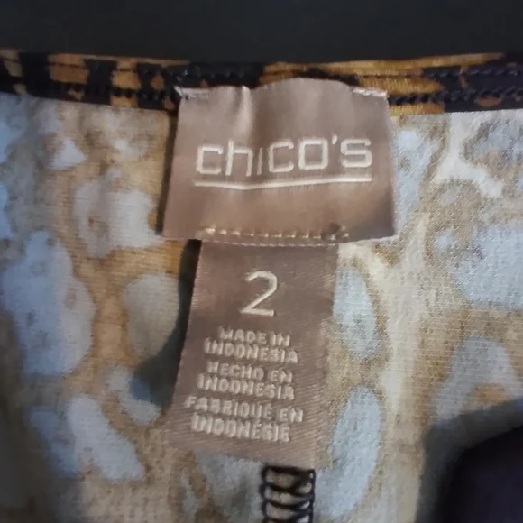 Chicos Leopard Print V-Neck Dress Size Chicos 2 Mobwife Glam Vacation Office - Picture 6 of 7